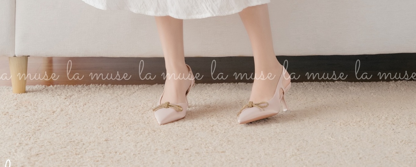 Giày Slingback