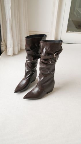 Boots gối đế thấp nữ Bromi