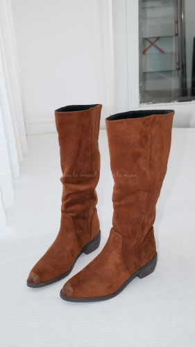Boots nữ cao gót da lộn MInhee