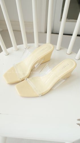Guốc cao gót đế xuồng quai trong Riri