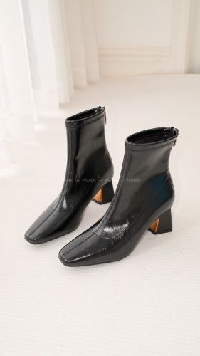 Boots cao gót nữ Sansan