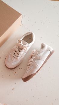 Giày thể thao nữ Uein